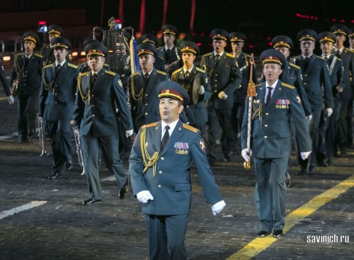 Образцово-показательный оркестр войск национальной гвардии РФ на фестивале "Спасская башня" 2021