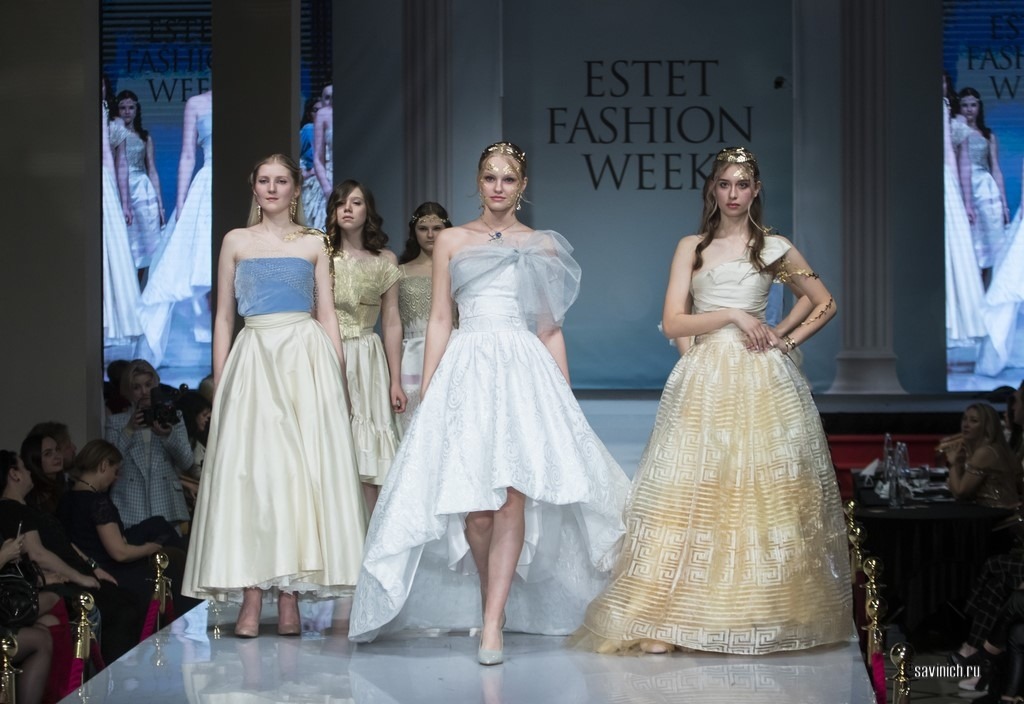 Оксана Слатецка на Estet Fashion Week 2022